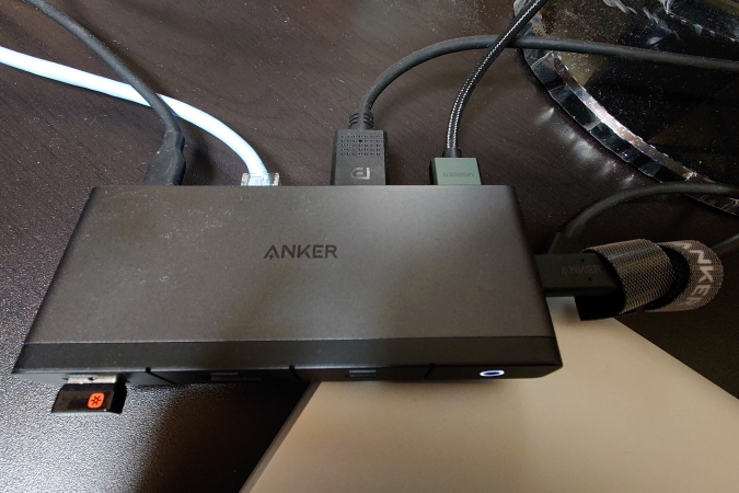 Anker製556 USB-Cハブ(anker-556-usb-c)