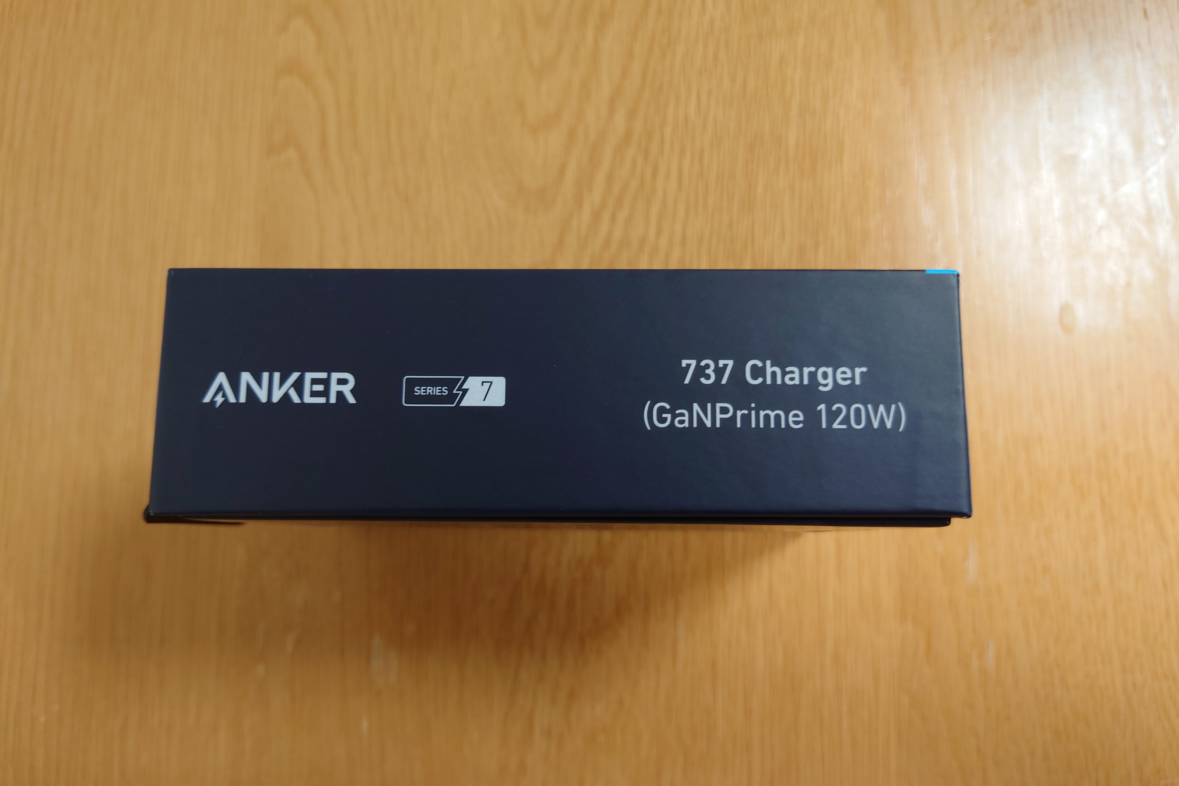 Anker製急速充電器(anker-737-charger)