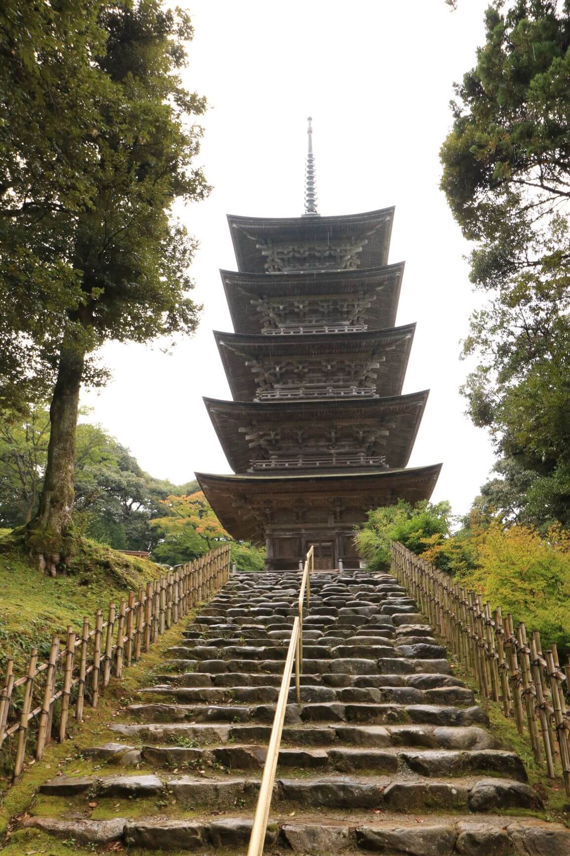 金榮山妙成寺の五重塔